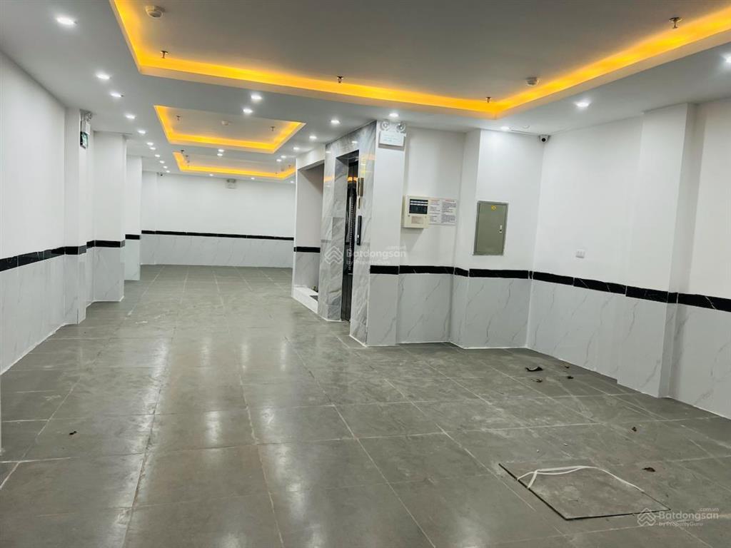 Hiếm có toà chdv xuân đỉnh, 88m2*7t, mt 5.5m, 28 phòng kk, ngõ ô tô, đủ gpxd/pccc, dòng tiền 7%/năm