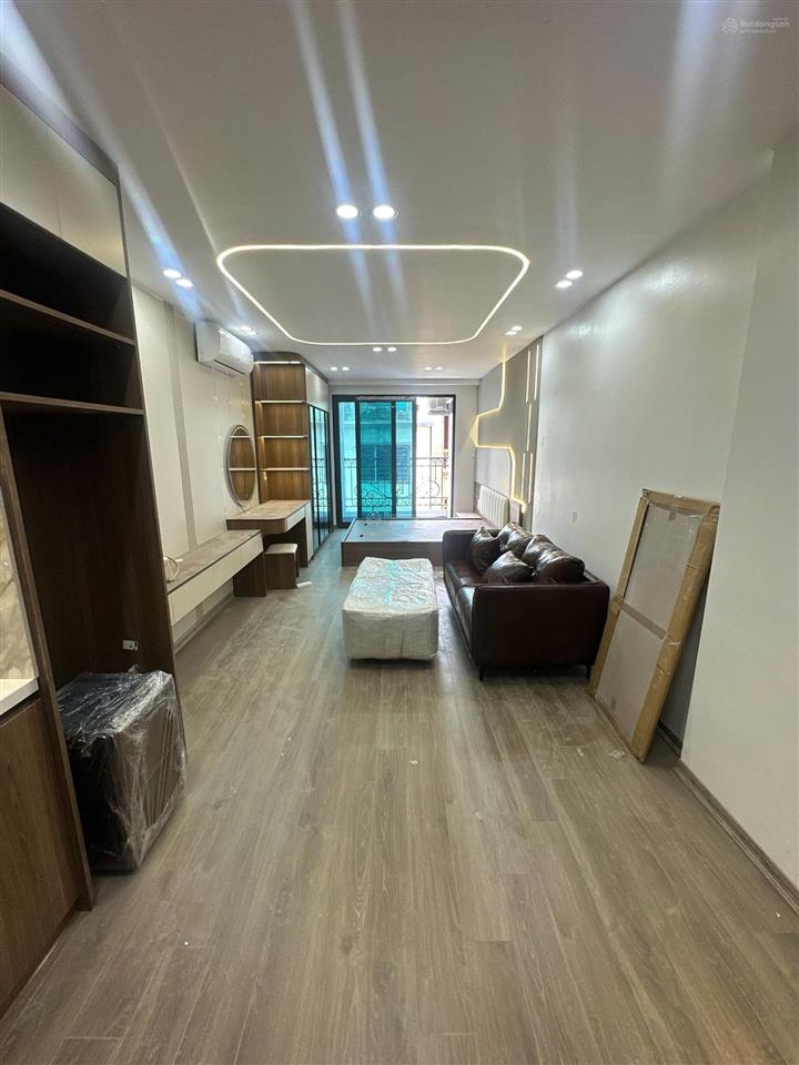 Toà chdv trần bình, 156m2*9t, mt 7m, 36 phòng kk, ngõ ô tô tránh, phân lô, đủ gp pccc, thu 3 tỷ/năm