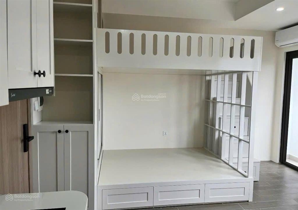 Toà chdv lô góc tại kim mã, 64.1m2*7t, mt 6m, 18 pkk, ngõ kd, sát phố, đủ pccc, dòng tiền 8%/năm
