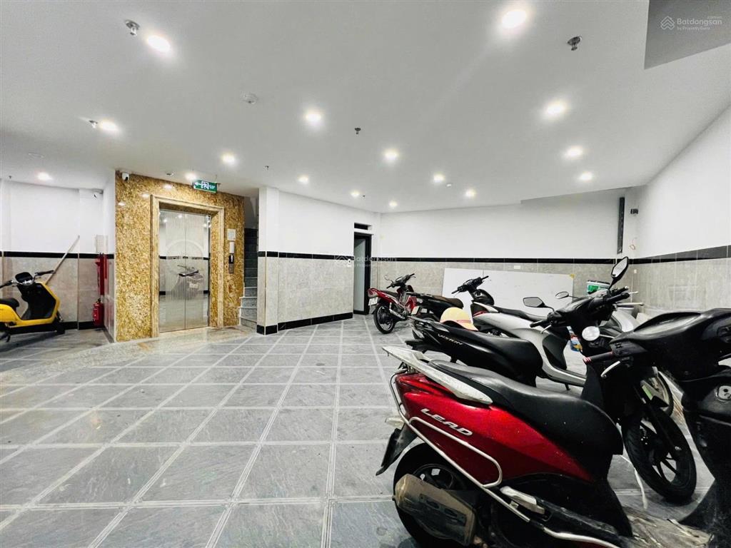 Siêu hiếm! toà chdv kim ngưu, 78.3m2*7t mt 5m, 18 phòng kk, sát phố, đủ gpxd/pccc, dòng tiền 7%/năm