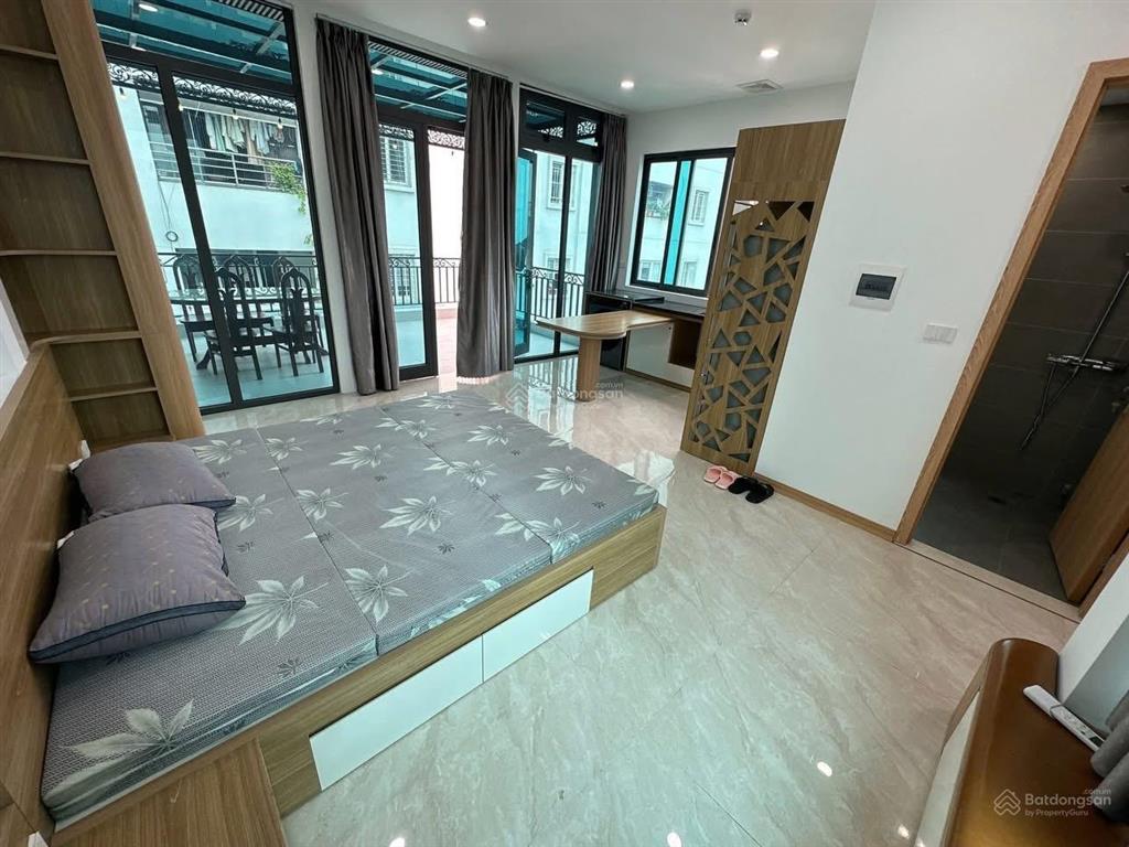 Toà chdv trần quốc vượng, 95m2*7t, mt 11m, 23 phòng kk, sát phố, đủ gpxd/pccc, dòng tiền 8%/năm!