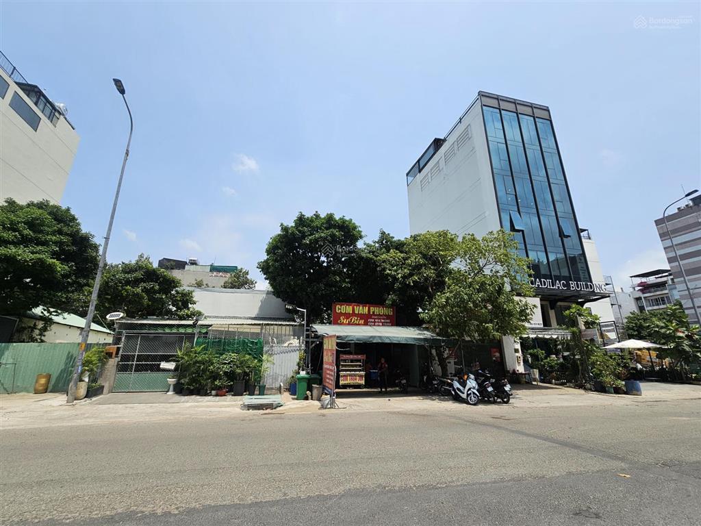 Bán gấp lô đất mt lê quang định, p. 11, q. bình thạnh, 15x45m, xd hầm 8t, 700m2 chỉ 59 tỷ