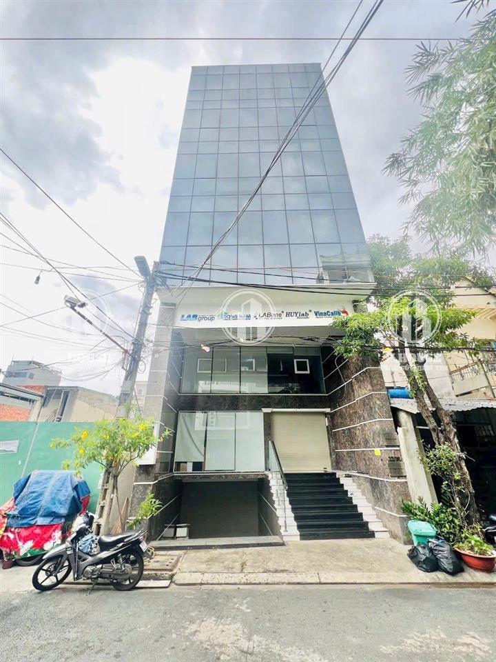 Building ngay cộng hòa, phường 13, quận tân bình  tòa nhà ngay ga t3, 8x19, hầm 5 lầu chỉ 37.9 tỷ
