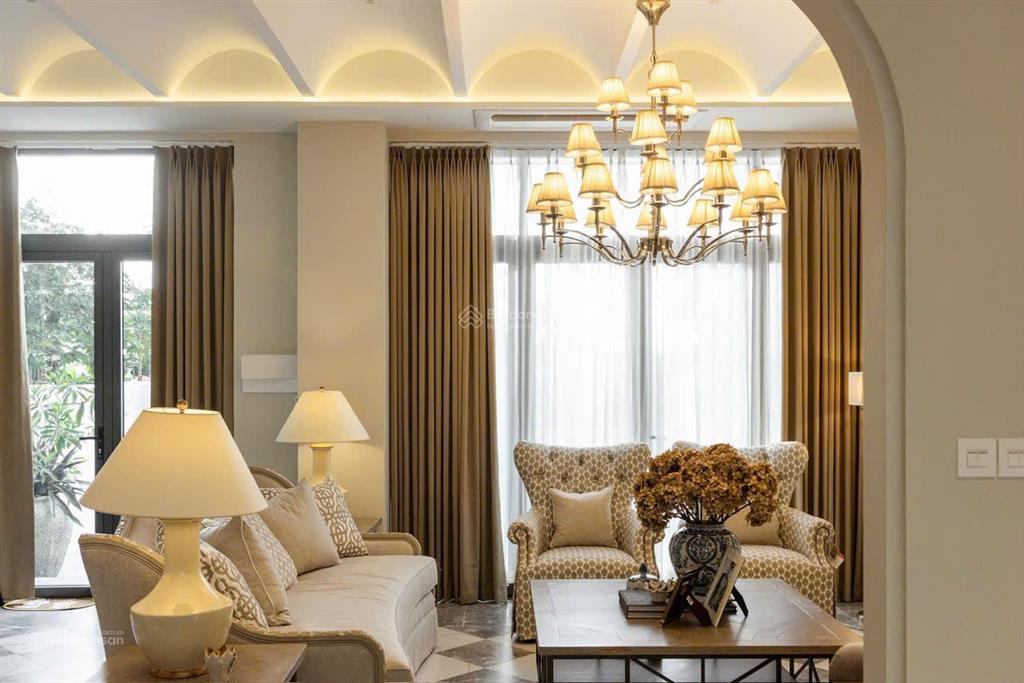 Building ngay cộng hòa, phường 13, quận tân bình  tòa nhà ngay ga t3, 8x19, hầm 5 lầu chỉ 37.9 tỷ