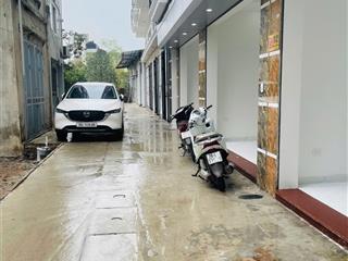 Bán nhà liền kề mới xây hiện đại, có thang máy