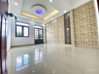 Cho thuê nhà 4x16m xây 5 tầng 5pn hẻm 1/ xe hơi thông đường lê đức thọ p16