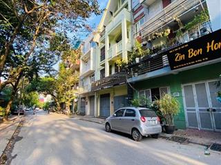 Cần bán gấp lk 100m2, 5t, kd tốt, giá hợp lý tại nguyễn khuyến, đường 19/5, văn quán, hà đông