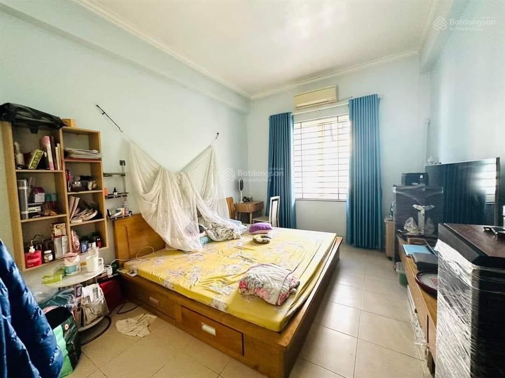 Do dòng tiền cần bán lk 100m2, 5t, kd, giá hợp lý tại nguyễn khuyến, đường 19/5, văn quán, hà đông