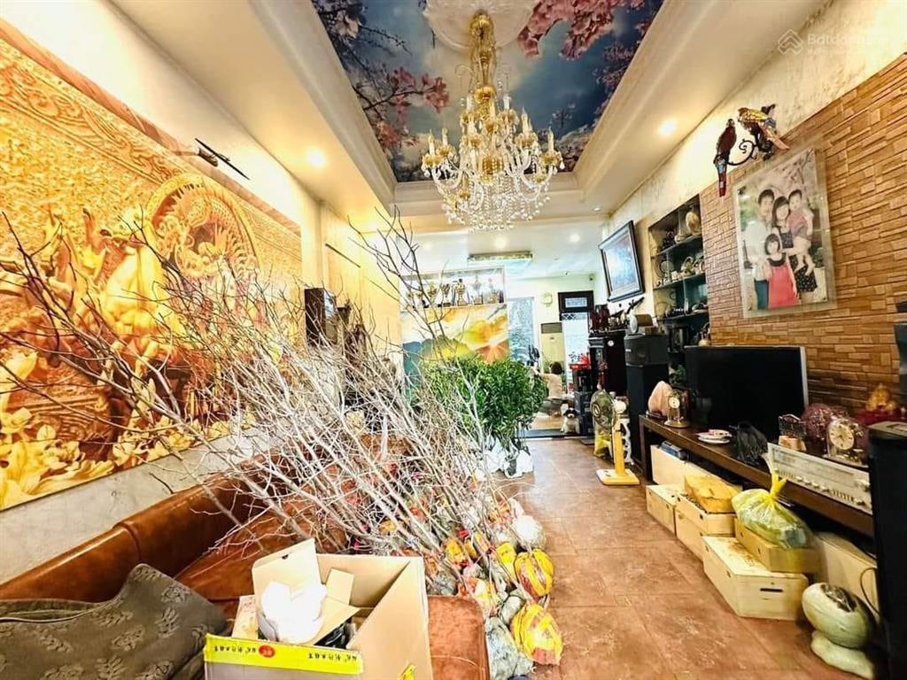 Liền kề 100m2, 5t, kd tốt, giá hợp lý tại nguyễn khuyến, đường 19/5, văn quán, hà đông