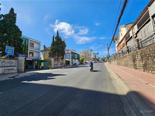 Cho thuê nhà nguyên căn kinh doanh đa ngành nghề phường 4, đà lạt. 1600m2. uyên 0948 676 ***