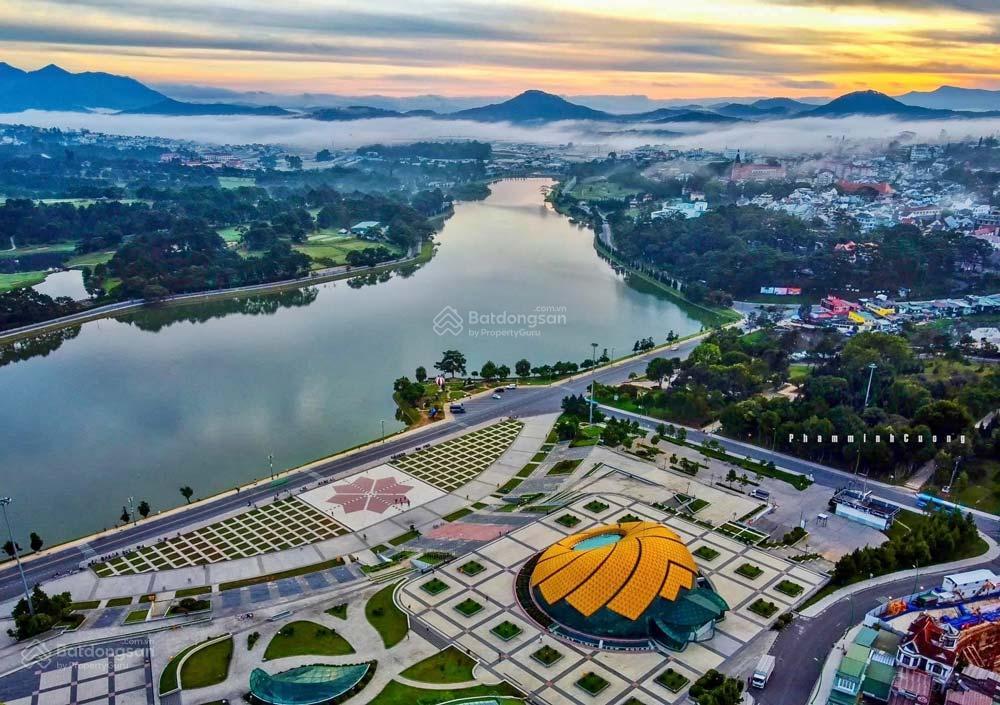 Bán đất phường 10, đà lạt khu văn minh thích hợp cho gia đình nhỏ định cư. uyên 0948 676 ***