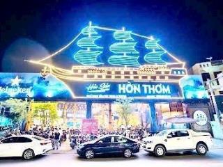Cho thuê (nhà cấp 4) đường lê trọng tấn, quận tân phú(45x50m), giá cho thuê 300tr/tháng