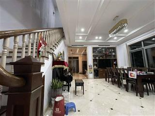 Chủ giảm sốc 3 tỷ, cần gấp nhà mặt phố ngô gia tự, ngay ngã tư vũ đức thận, siêu kinh doanh 26 tỷ