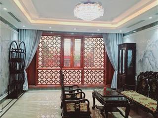 Bán gấp nhà mặt phố nông vụ, kinh doanh mọi loại hình. đang sẵn dòng tiền 200tr/1 năm