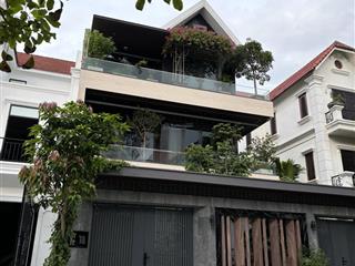 Nhỉnh 17 tỷ có ngay liền kề phú lương hà đông cạnh toà lâu đài, liền kề đường 30m.