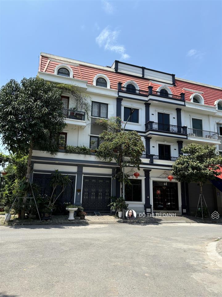 Hàng chính chủ bán gấp liền kề phú lương đường 30m, mặt tiền 7.2m, nhỉnh 20 tỷ.