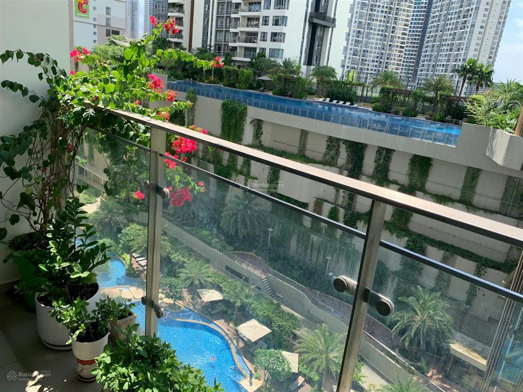 Cho thuê 3 phòng ngủ estella height 152m2 đầy đủ nội thất view nội khu hồ bơi đẹp giá 90tr/ tháng
