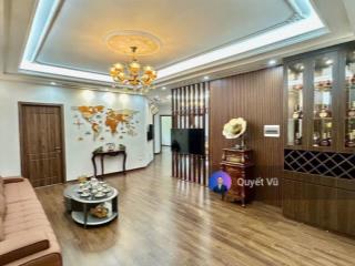 Nhà tôi cần bán căn 3pn2wc/122m toà 24t trung hoà nhân chính,sẵn sổ đỏ,full đồ,có slot 0888 989 ***