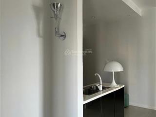 Bán căn hộ cao cấp terra royal  quận 3 (72m2  2pn  2wc). có sổ. giá 6 tỷ