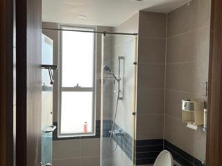 Bán căn hộ quận 5  lucky palace, 4 tỷ, 80 m2, 2pn + 2wc. có sổ hồng