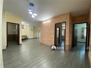 Duy nhất chỉ 1 căn 3pn 3wc ở quận 4 giá chỉ 5.9 tỷ. sổ hồng sẵn sang tên được ngay