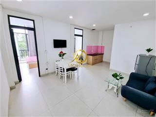Căn hộ 2pn cửa sổ  bancol 60m2 khu dân trí ngay cmt8