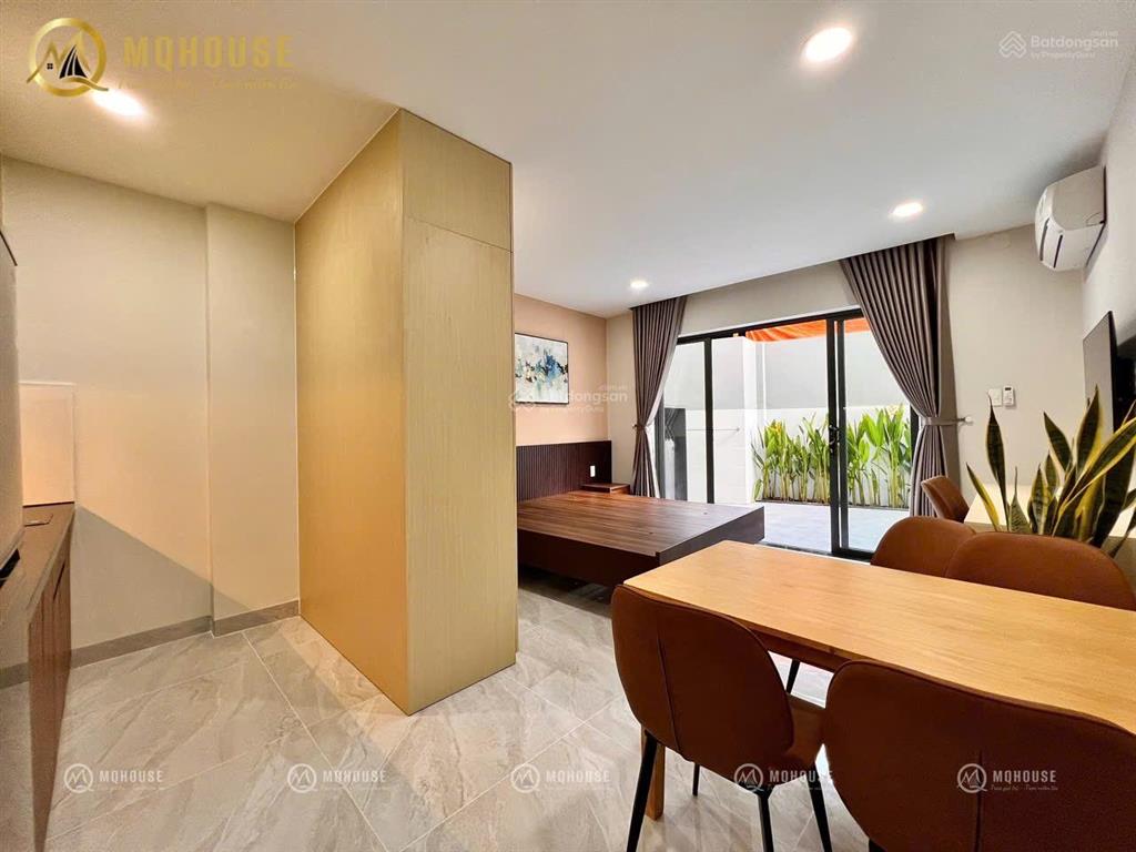 Căn hộ studio ban công  cửa sổ ngay tân sơn nhì