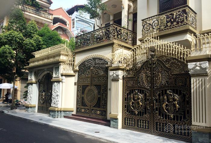 Bán nhà cực đẹp 449 sư vạn hạnh, p.12, q.10, dt 11m x 21m, giá chỉ 42 tỷ