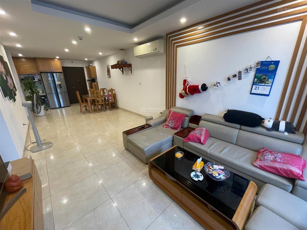 Chuyển công tác về quê bán căn 3 ngủ center point góc nhỉnh 9 tỷ