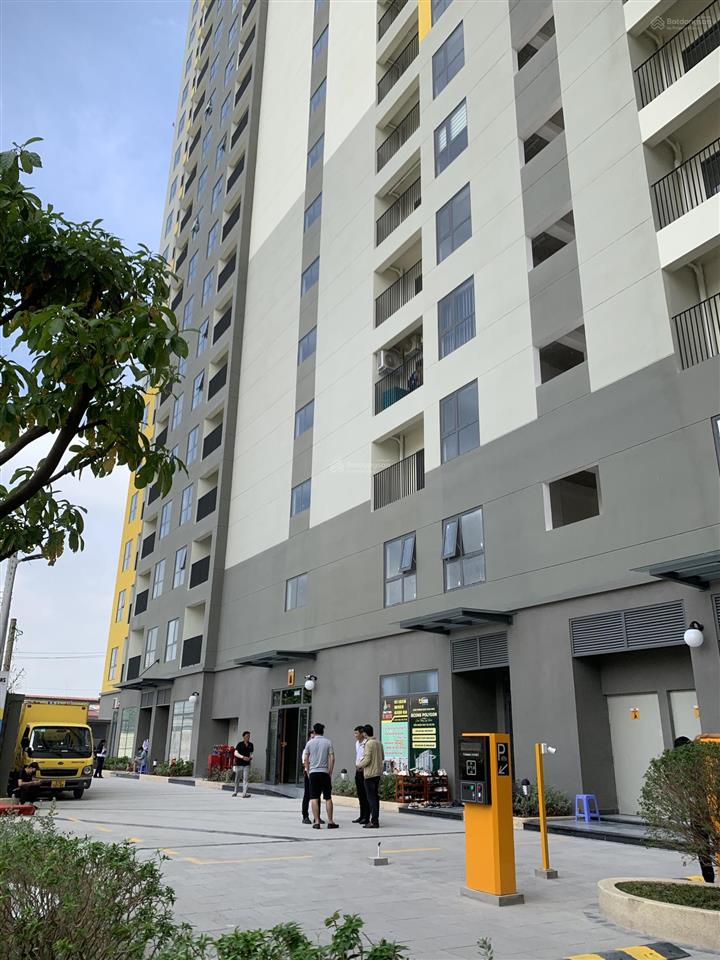 Văn phòng kinh doanh bcons polygon bán gấp căn góc 56m22pn2wc, view đẹp nhất, giá 2,39 tỷ
