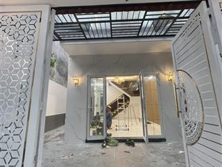 Biệt thự vườn 122m2 full nội thất nhĩnh 6 tỷ huỳnh tấn phát sát phú mỹ hưng