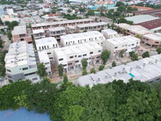 Bán gấp nhà phố khu compound cát tường j  home giá 3,95 tỷ, diện tích 76,5m2, 4pn, 3wc, bình dương