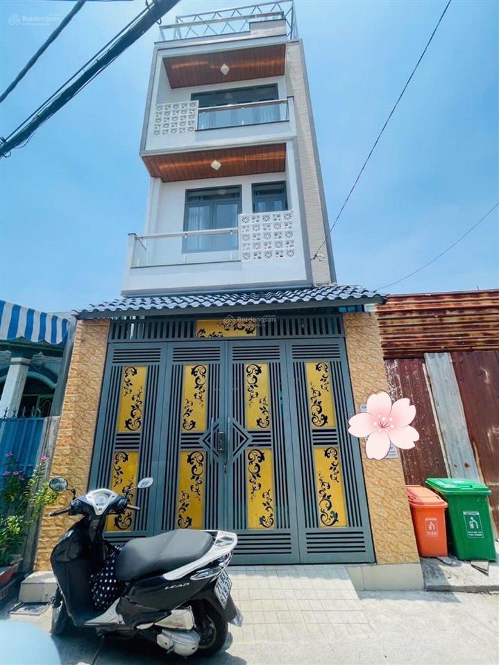 Về quê gấp bán nhà chủ tự xây ht 17 4x15m 4 tầng chỉ 4.99 tlcc
