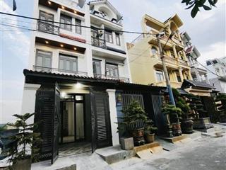 Gấp bán  nhà 3 tầng  4x18m + 65m2 tặng thêm  thới an  kế khu dân cư thới an  đường 8m