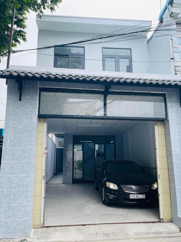 Cực hiếm chỉ 5.19 tỷ 5x22m, 110m2, gấp bán, nhà 2 tầng, 6pn  trần thị cờ  thới an hẻm xe hơi
