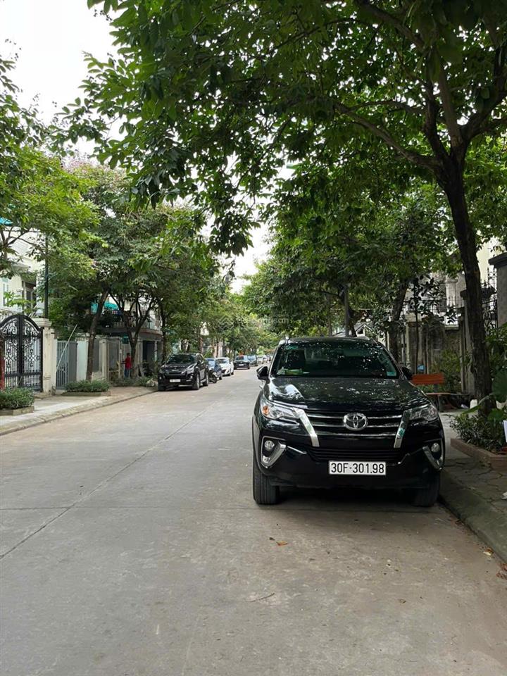 Bán mảnh đất phân lô hà đông, khu vip tố hữu, mặt tiền 4.5m, cách đường tô hữu chỉ 50m. giá 11 tỷ