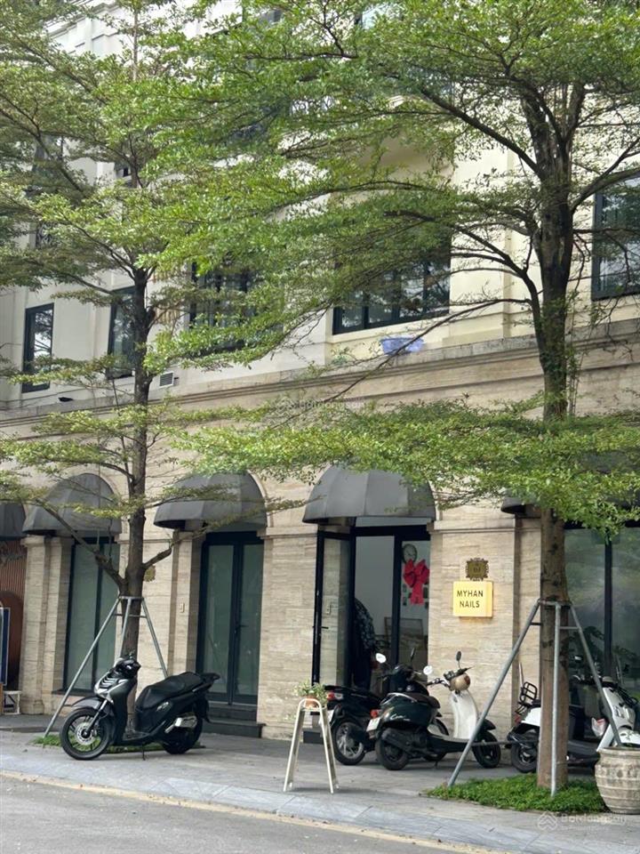 Bán căn shophouse 4 tầng 2 mặt tiền dự án the manor crown trục đường chính 19.5m giá chỉ 6. 2 tỷ