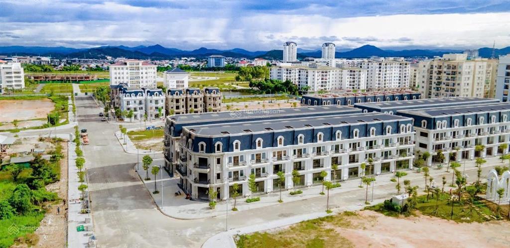 Chỉ 2.3tỷ sở hữu shophouse phú xuân city  sổ hồng đối diện khu hành chính tp. huế, gần aeon mall