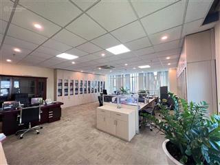 Cho thuê mặt bằng văn phòng cao cấp | diện tích từ 50m² đến 630m² | giá thuê 216.000 vnđ/m²/tháng