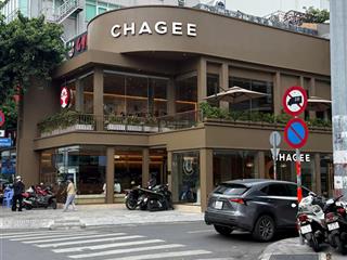 Bán góc 2mt ngay phan xích long, phú nhuận  dt 10x18  2 tầng st  hđt 150tr/tháng  giá chỉ 38 tỷ