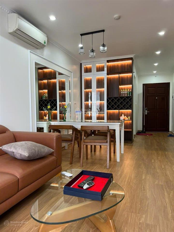 Em xuân bán căn 3pn giá 3tỷ250 rẻ nhất thị trường nội thất xịn nhà làm tâm huyết chắc chắn