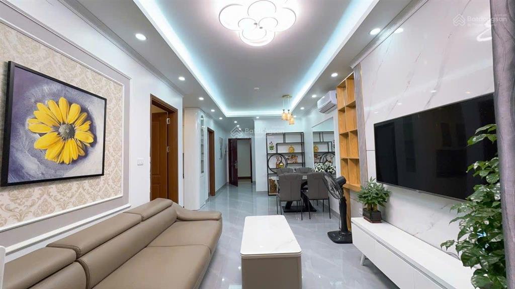 Cần bán căn cc 2pn  2vs, tòa c chung cư newlife trung tâm bãi cháy hạ long 2tỷ580 full nt đẹp