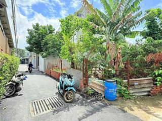 Chính chủ bán gấp lô đất đẹp, nở hậu ngay chợ, sau ga dĩ an