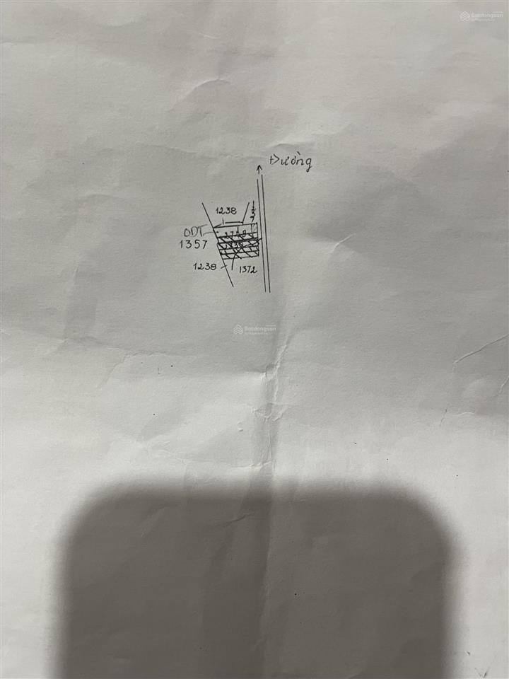 Bán đất đường nguyễn cửu phú, ngang 8,6m dài 35m hậu nở 9m. tổng 297m2 có 168m2 thổ.  0907 063 ***