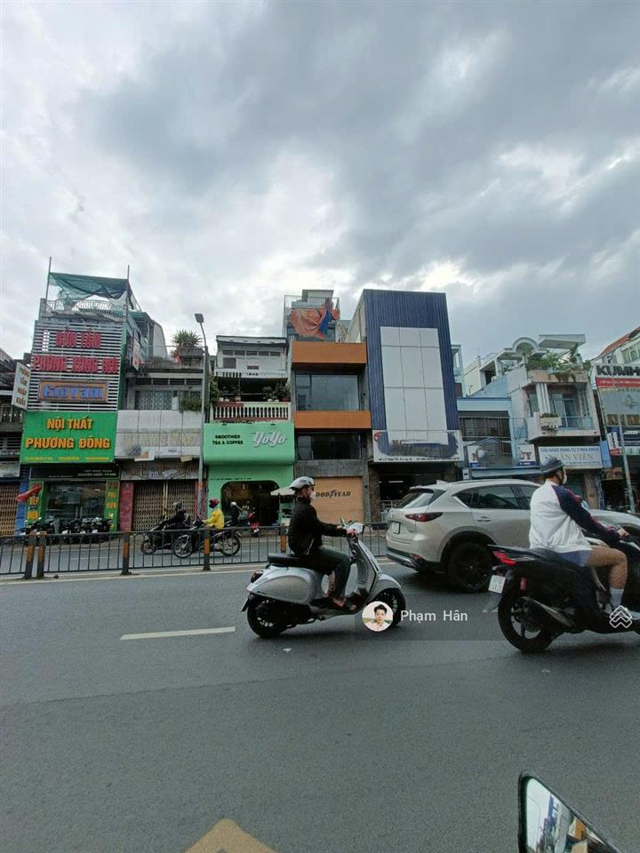 Bán nhà mặt đường lý thái tổ dt 5x18m, 21 tỷ, 87m2, quận 10, tp. hcm