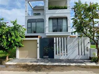 Chỉ 1 căn duy nhất!! biệt thự compound đường nguyễn hoàng(dt 10x18m) 3 tầng giá chỉ 39 tỷ