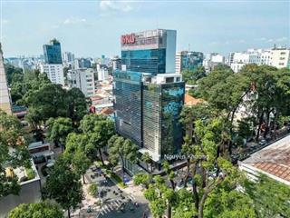 Hạ ngay 10 tỷ! bán nhà thảo điền  đường quốc hương (dt 8.5x27m) xd hầm 7tầng  giá 30 tỷ