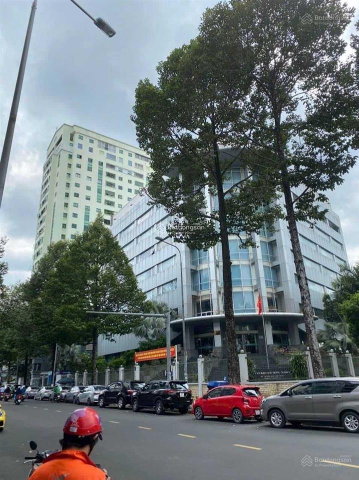 Bán tòa nhà vp 2 mặt tiền nguyễn thị minh khai, q.1  dt 5x26m(hầm 6 tầng)  hđt 135tr giá 37.5 tỷ