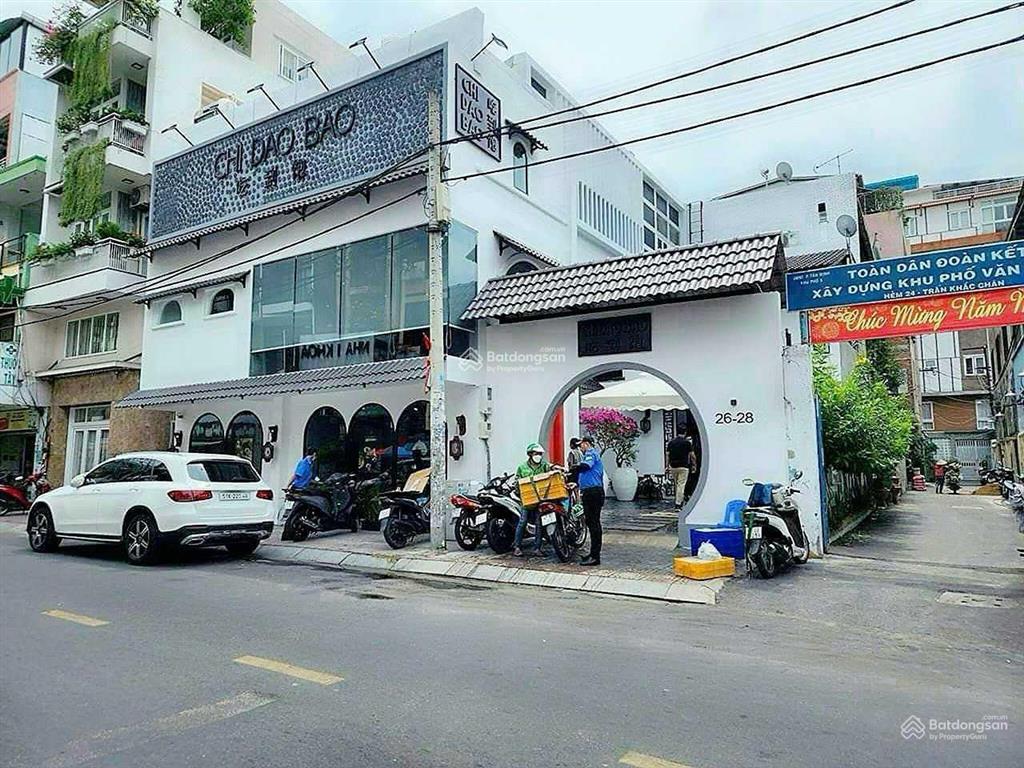 Bán gấp biệt thự cao cấp thảo điền quận 2  14x28m  4 tầng  giá bán 38 tỷ tl