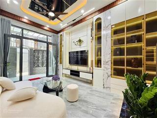 Nhà đẹp q7  hẻm 4m 70m2  4 lầu đúc  ko qh  giá 7 tỷ nhỉnh